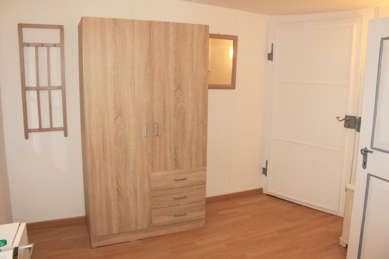 Apartament Haus Zum Kleinen Helm Erfurt Zewnętrze zdjęcie